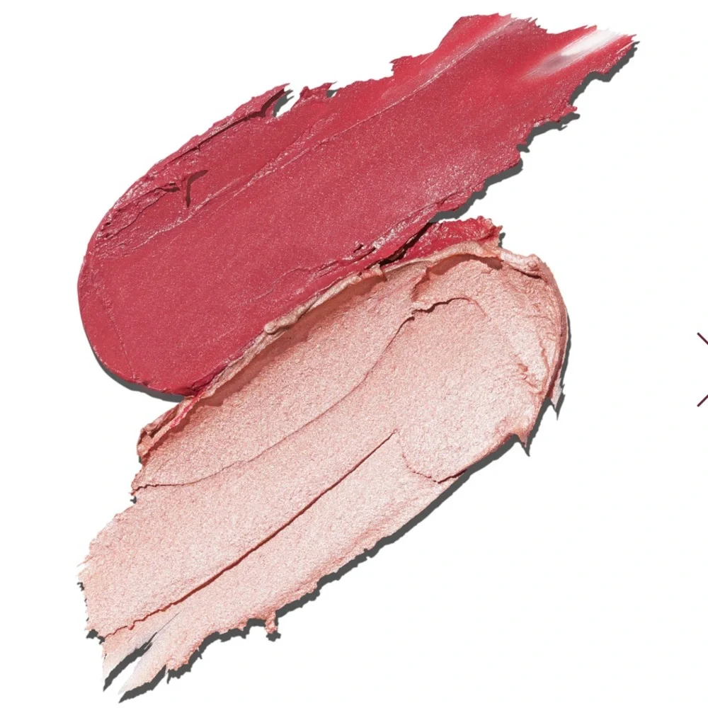 Wander On-the-Glow Blush and Illuminator - Strawberry Fields - Nude Glow
